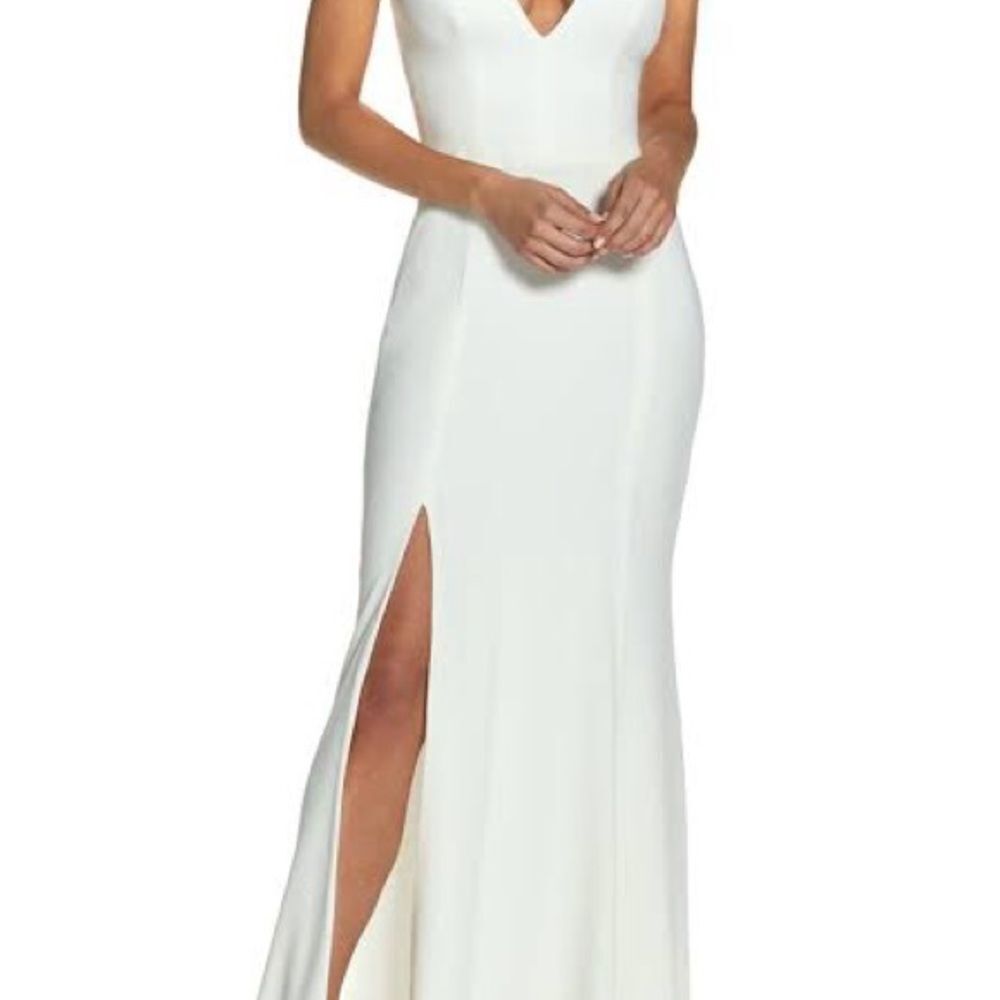 Dress The Population Iris Slit Crepe Gown - Picture 2 of 10
